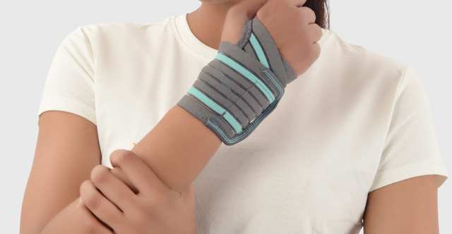 Wrist Brace with Thumb Support